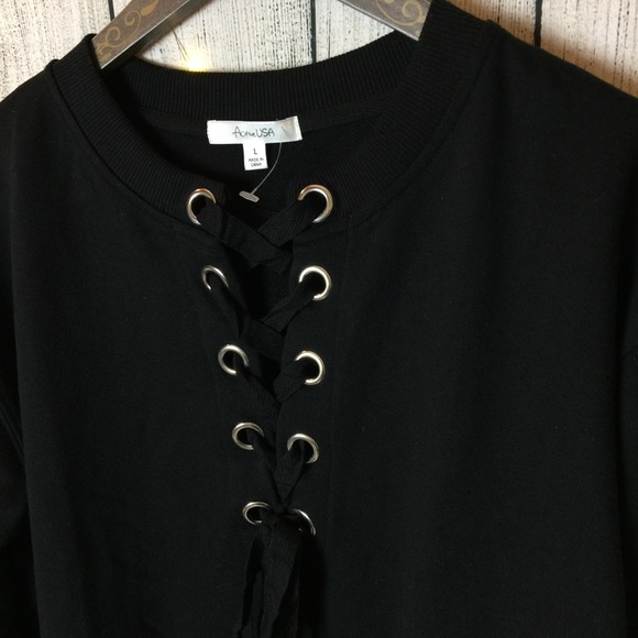 Stylish lace-up v neck sweatshirt, new with tags - Picture 5 of 8